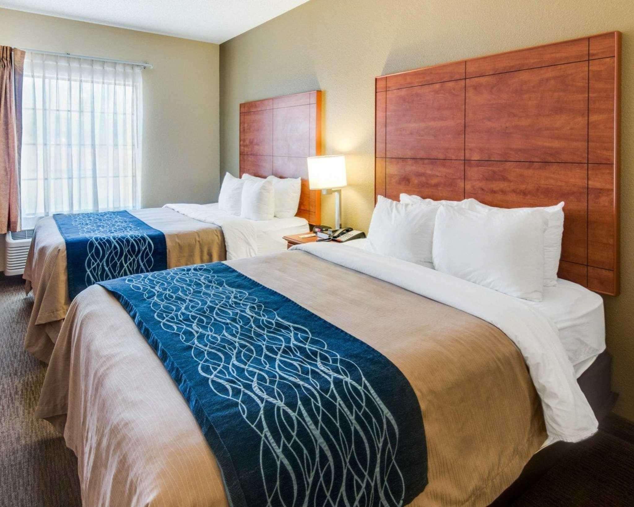 Comfort Inn & Suites El Dorado Esterno foto